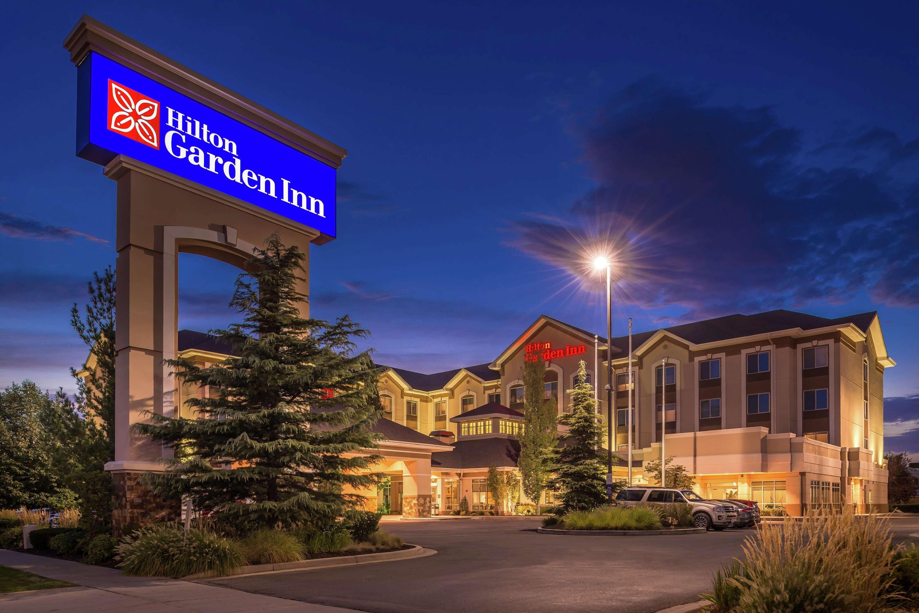Hilton Garden Inn Salt Lake City Downtown Exterior photo